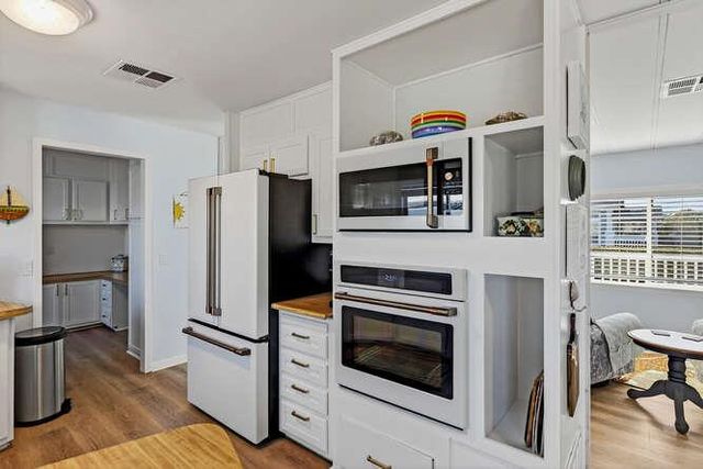 800 Dolan Road 40, Moss Landing, CA 95039