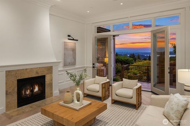 9234 NE 25th Street, Clyde Hill, WA 98004