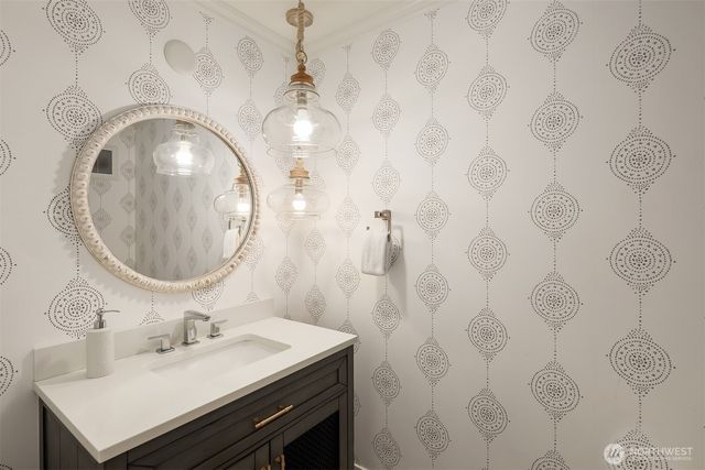 9234 NE 25th Street, Clyde Hill, WA 98004