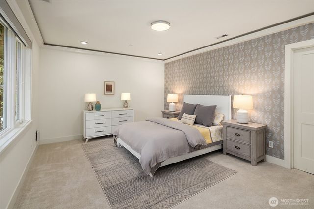 9234 NE 25th Street, Clyde Hill, WA 98004