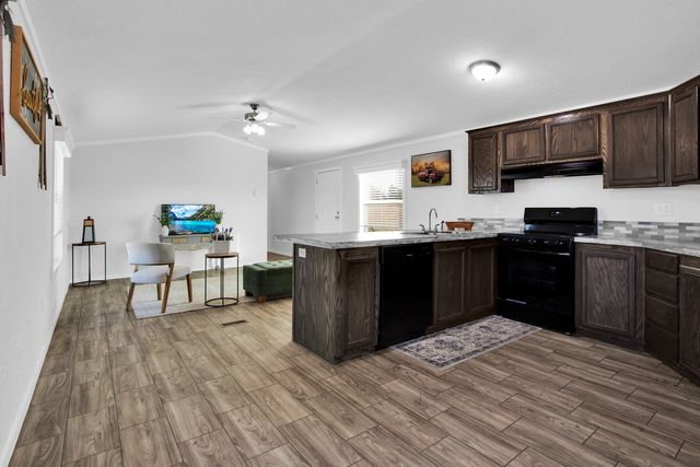 3979 Roland Road, Whitesboro, TX 76273