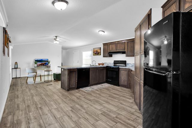 3979 Roland Road, Whitesboro, TX 76273