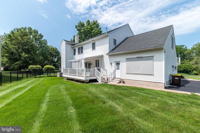 5041 GRUNDY WAY, Doylestown, PA 18902
