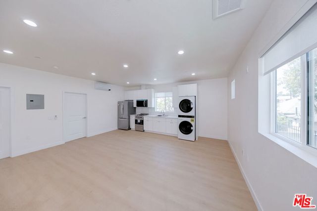 237 N Chicago Street, Los Angeles, CA 90033
