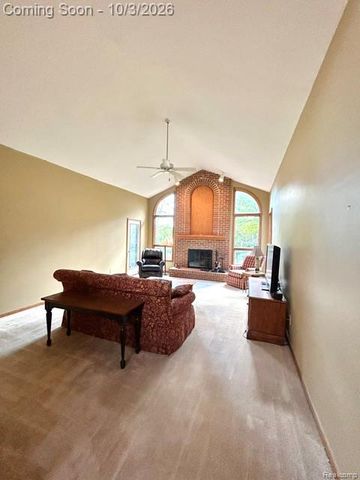 11454 Arrowhead Drive, Green Oak Township, MI 48178