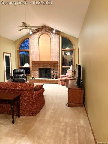 11454 Arrowhead Drive, Green Oak Township, MI 48178