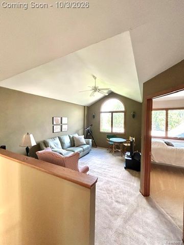 11454 Arrowhead Drive, Green Oak Township, MI 48178