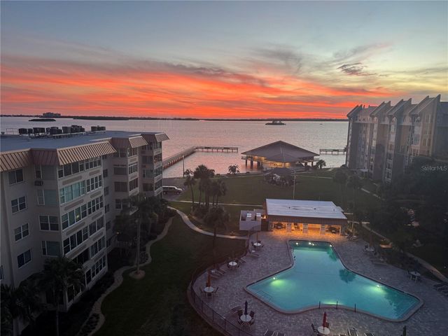 622 EDGEWATER DRIVE 823, Dunedin, FL 34698
