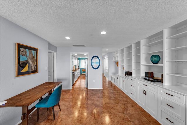 622 EDGEWATER DRIVE 823, Dunedin, FL 34698