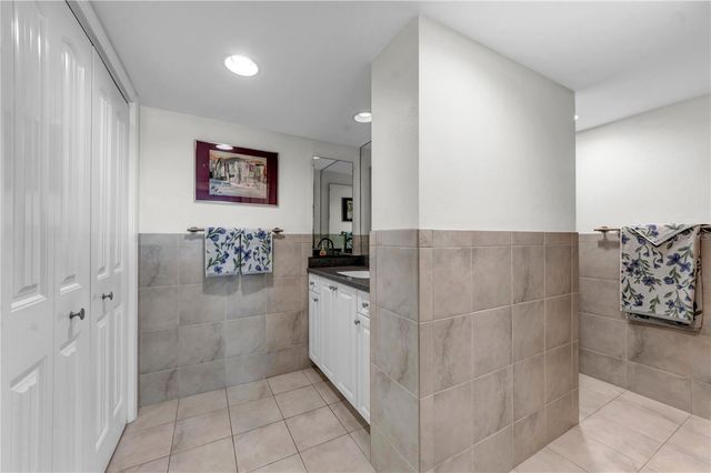 622 EDGEWATER DRIVE 823, Dunedin, FL 34698