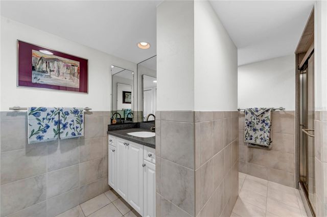 622 EDGEWATER DRIVE 823, Dunedin, FL 34698