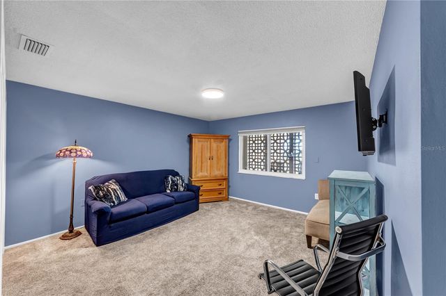 622 EDGEWATER DRIVE 823, Dunedin, FL 34698