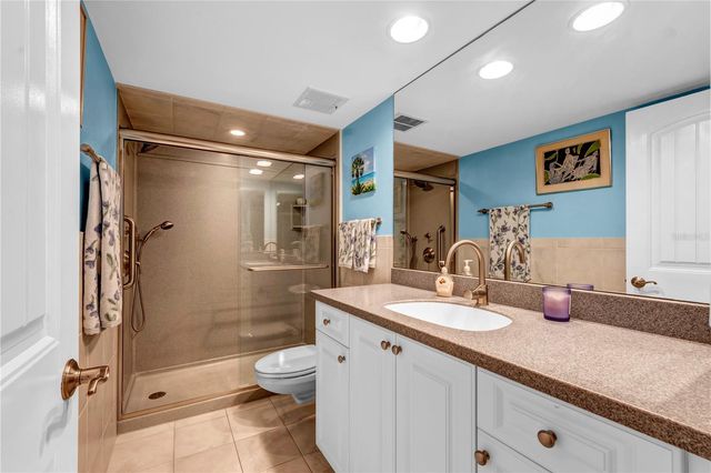 622 EDGEWATER DRIVE 823, Dunedin, FL 34698