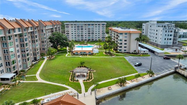 622 EDGEWATER DRIVE 823, Dunedin, FL 34698