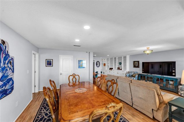 622 EDGEWATER DRIVE 823, Dunedin, FL 34698