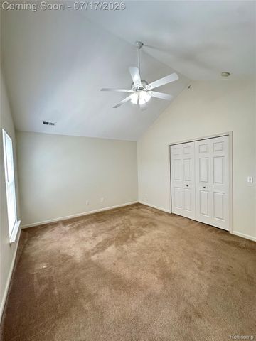 5210 Addington Drive, Commerce Charter Township, MI 48390