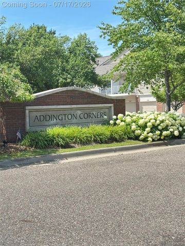 5210 Addington Drive, Commerce Charter Township, MI 48390
