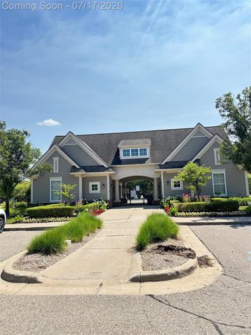 5210 Addington Drive, Commerce Charter Township, MI 48390