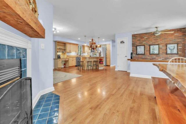 1795 Welsh Hills Road NE, Granville, OH 43023