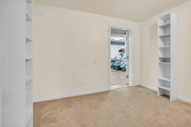 1795 Welsh Hills Road NE, Granville, OH 43023