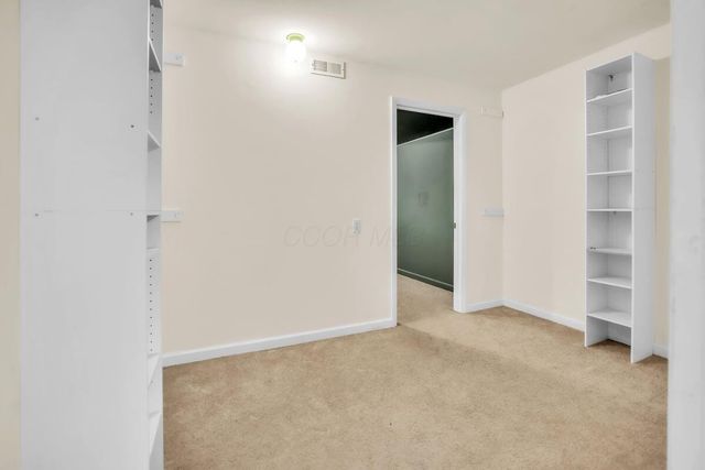1795 Welsh Hills Road NE, Granville, OH 43023