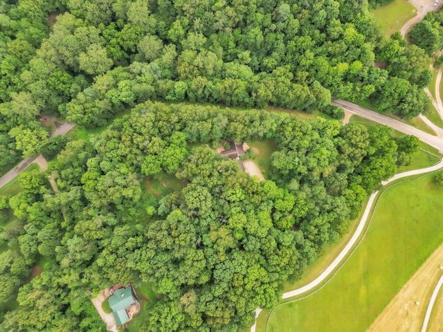 1795 Welsh Hills Road NE, Granville, OH 43023