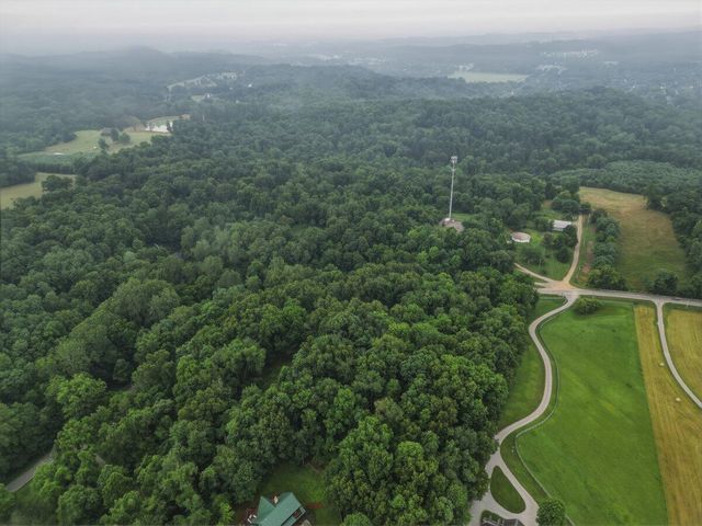 1795 Welsh Hills Road NE, Granville, OH 43023