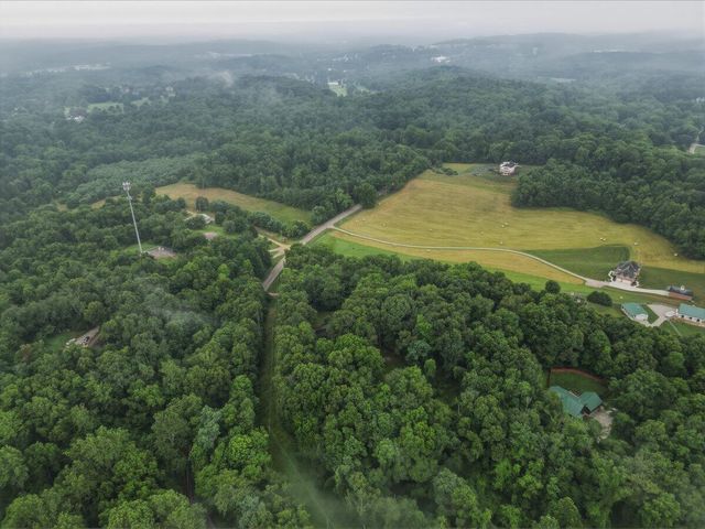 1795 Welsh Hills Road NE, Granville, OH 43023