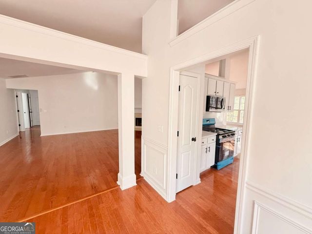 557 Vickers Lane, Locust Grove, GA 30248