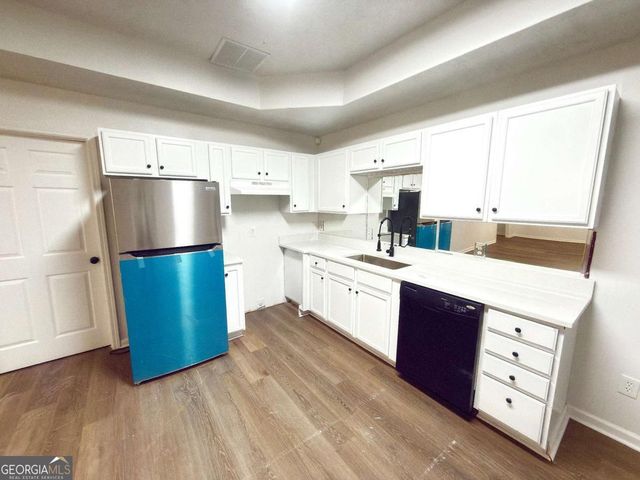 557 Vickers Lane, Locust Grove, GA 30248