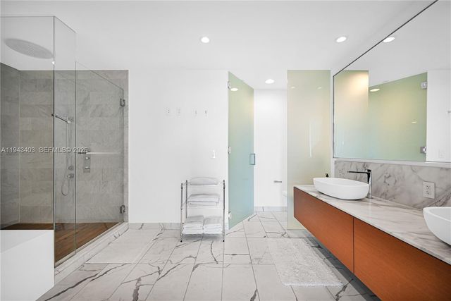 10203 Collins Ave 903, Bal Harbour, FL 33154