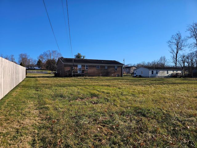 181 Lincoln Trail, Stanford, KY 40484