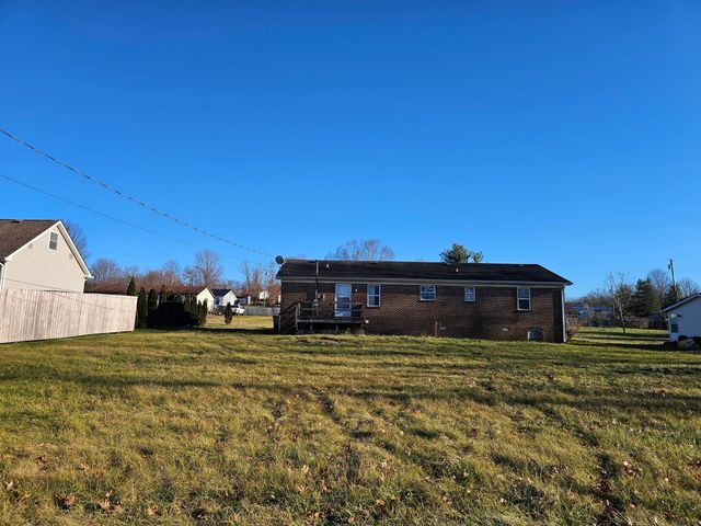 181 Lincoln Trail, Stanford, KY 40484