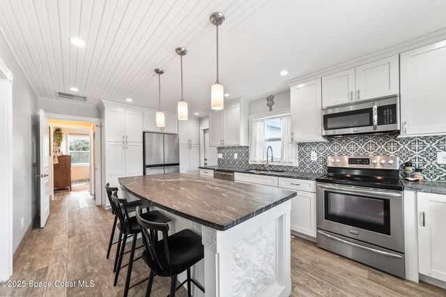 172 Woodland Avenue, Cocoa Beach, FL 32931