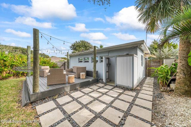 172 Woodland Avenue, Cocoa Beach, FL 32931