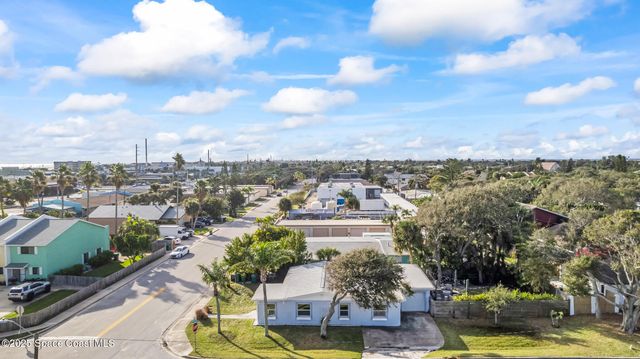 172 Woodland Avenue, Cocoa Beach, FL 32931