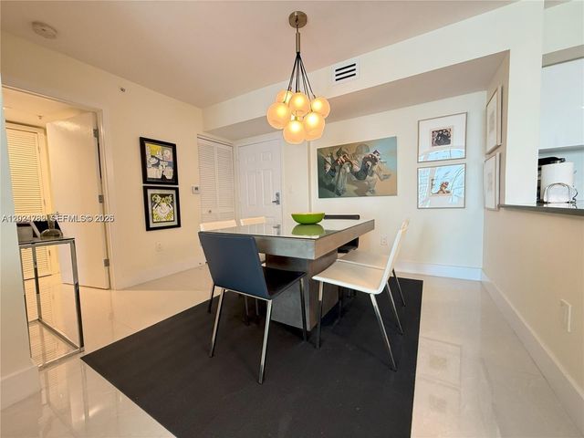 1155 Brickell Bay Dr 2108, Miami, FL 33131