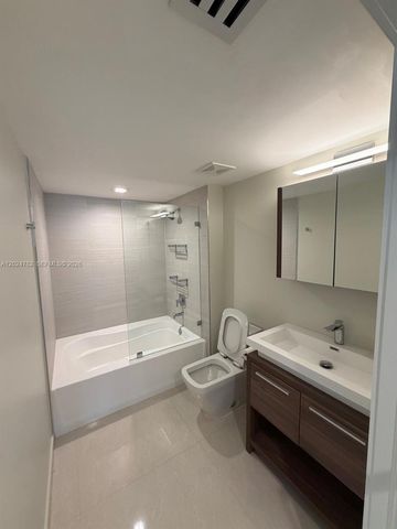 1155 Brickell Bay Dr 2108, Miami, FL 33131