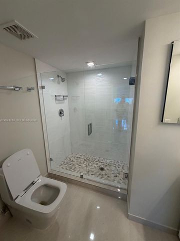1155 Brickell Bay Dr 2108, Miami, FL 33131