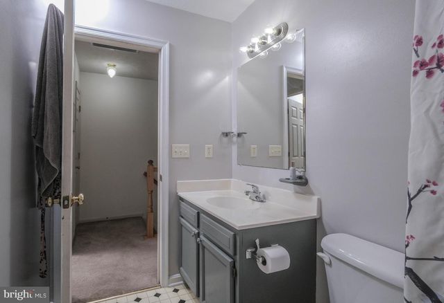 460 CHERRYDALE AVE, Front Royal, VA 22630