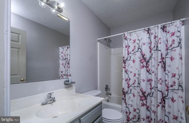 460 CHERRYDALE AVE, Front Royal, VA 22630