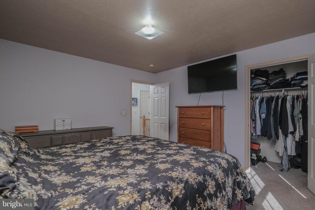 460 CHERRYDALE AVE, Front Royal, VA 22630