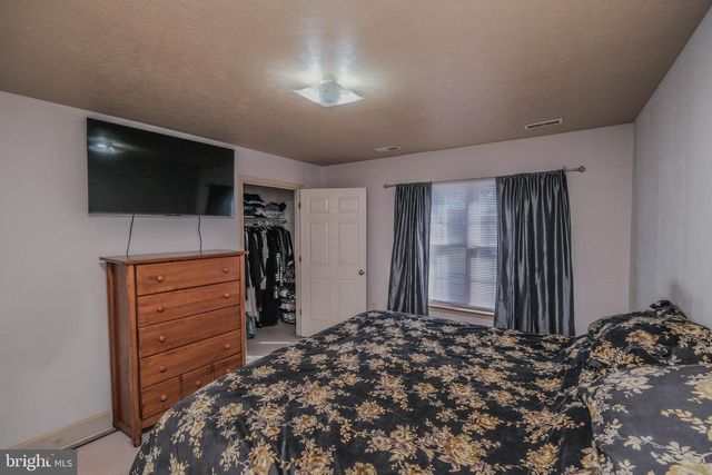 460 CHERRYDALE AVE, Front Royal, VA 22630