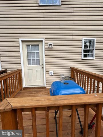 460 CHERRYDALE AVE, Front Royal, VA 22630