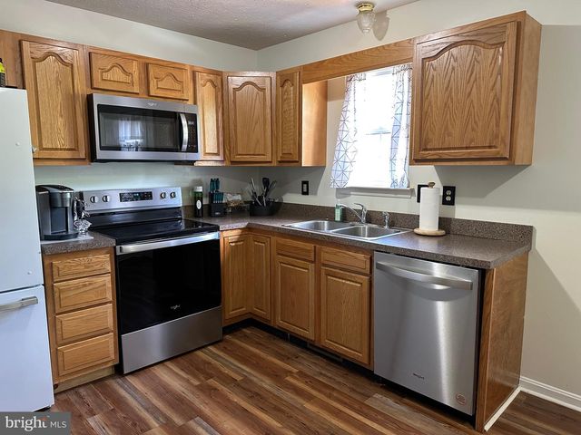 460 CHERRYDALE AVE, Front Royal, VA 22630