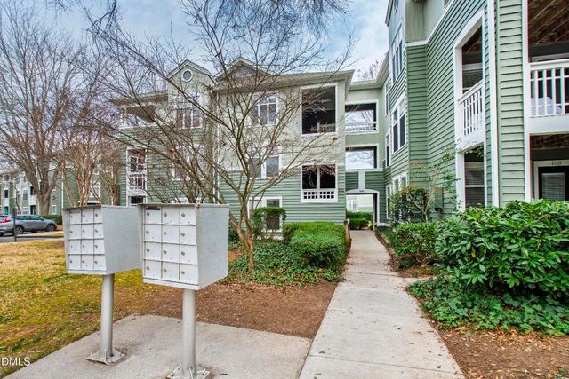 1210 Westview Lane 303, Raleigh, NC 27605
