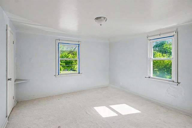 533 E 12 Street, Flint, MI 48503