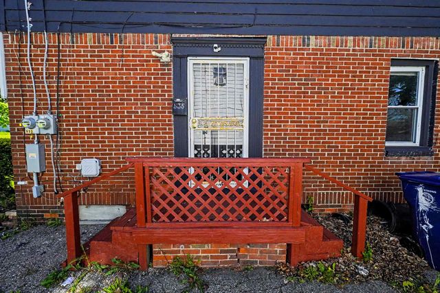 533 E 12 Street, Flint, MI 48503