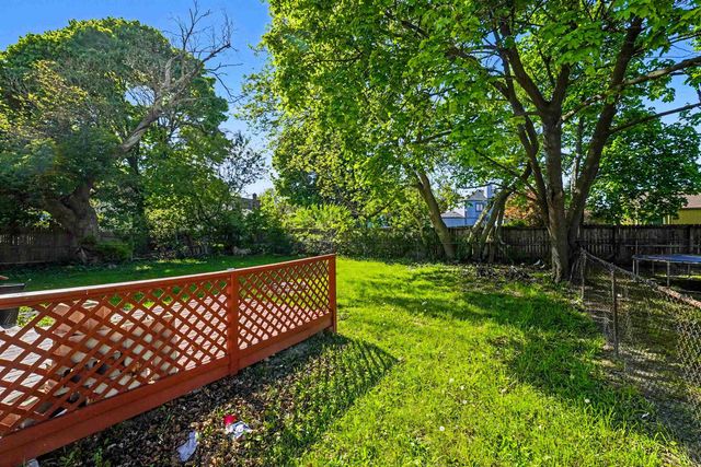 533 E 12 Street, Flint, MI 48503