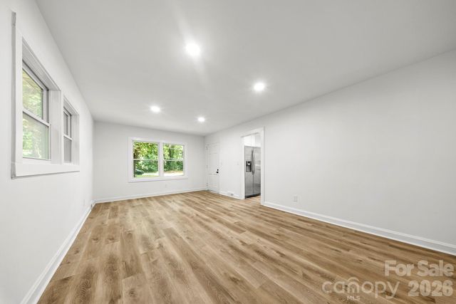 2500 Markham Court, Charlotte, NC 28205